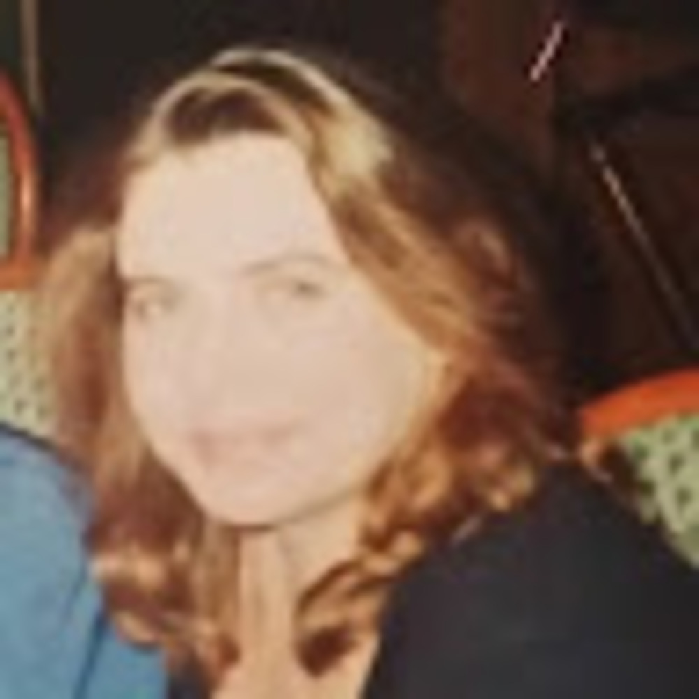 Meet your Posher, Andrea
